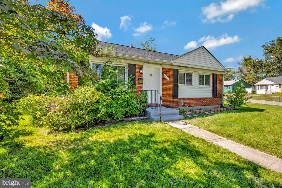 6929 Halleck St, District Heights, MD 20747 - #3