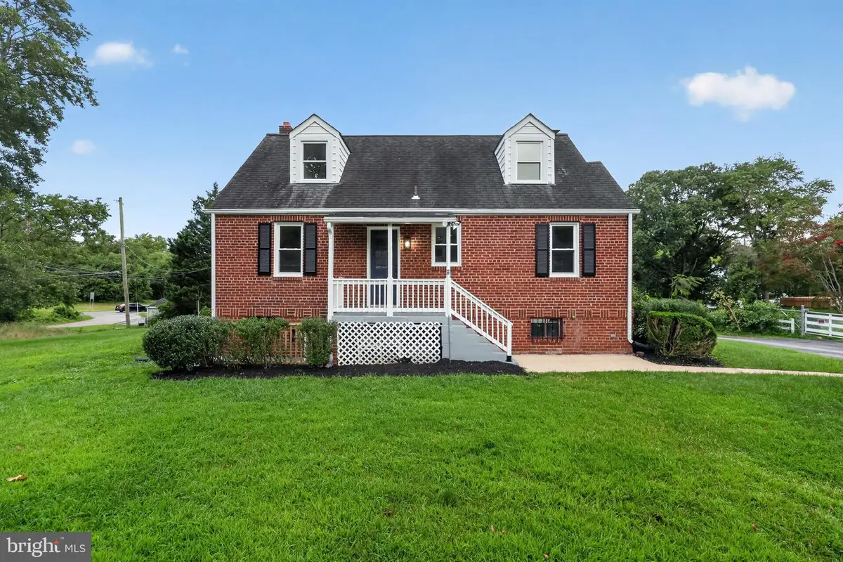 10904 Livingston Rd, Fort Washington, MD 20744 - #1