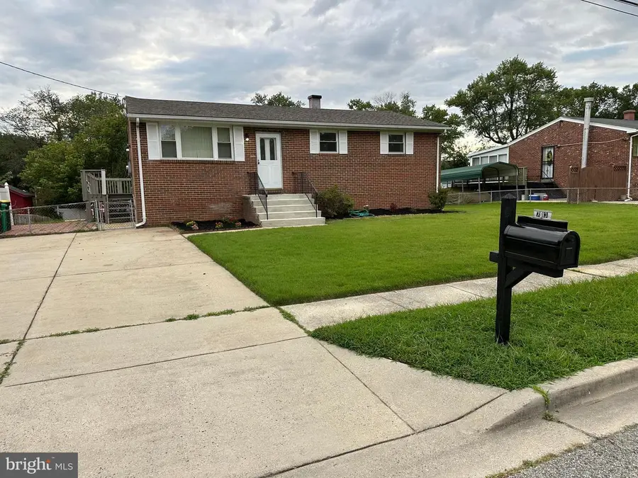 7013 Buchanan Rd, Temple Hills, MD 20748 - #3