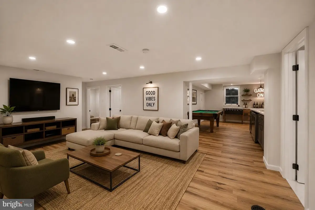 1422 Dunwoody Ave, Oxon Hill, MD 20745 - #1