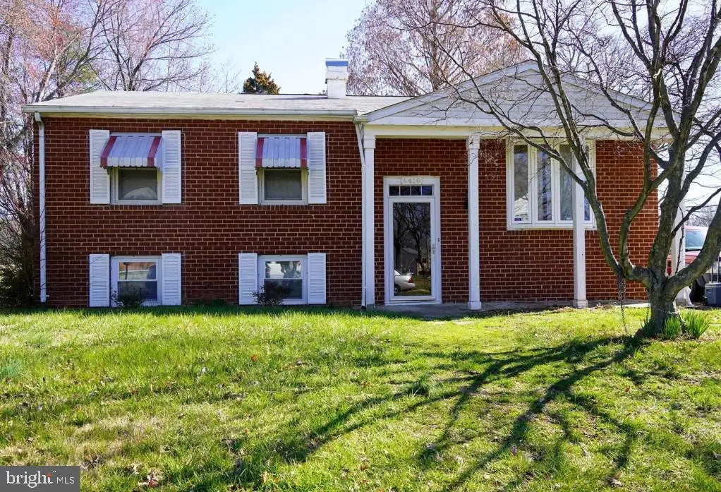 9410 Small Dr, Clinton, MD 20735 - #1