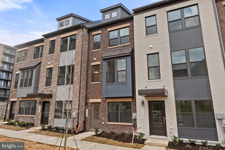 6045 Soho Way, Hyattsville, MD 20782 - #2