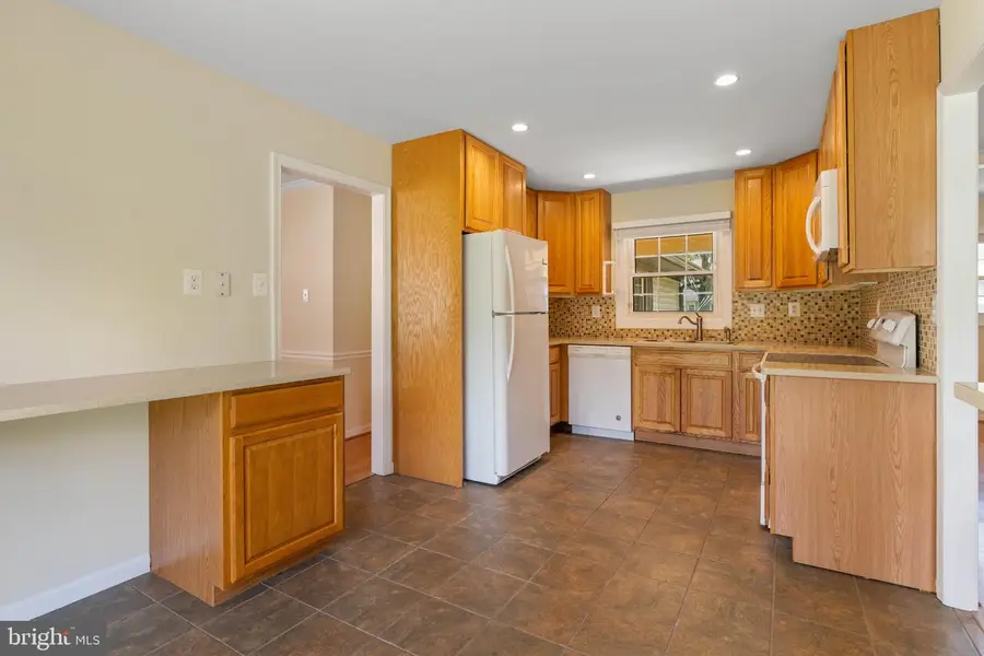 4819 Riverton Ln, Bowie, MD 20715 - #3
