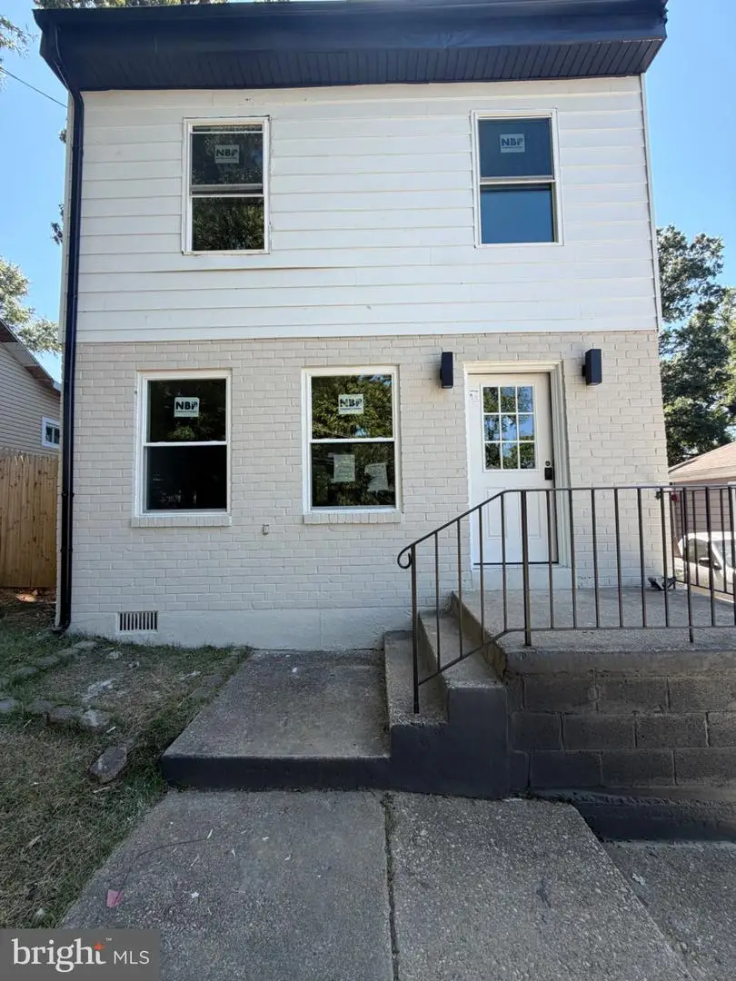 5707 Davey St, Capitol Heights, MD 20743 - #1
