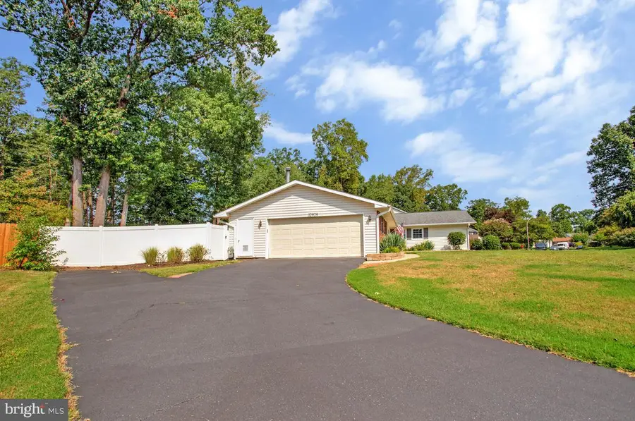 12929 Victoria Heights Dr, Bowie, MD 20715 - #3