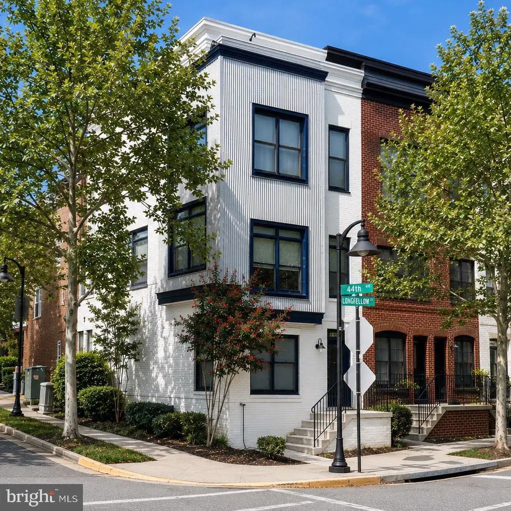 4400 Longfellow St, Hyattsville, MD 20781 - #1