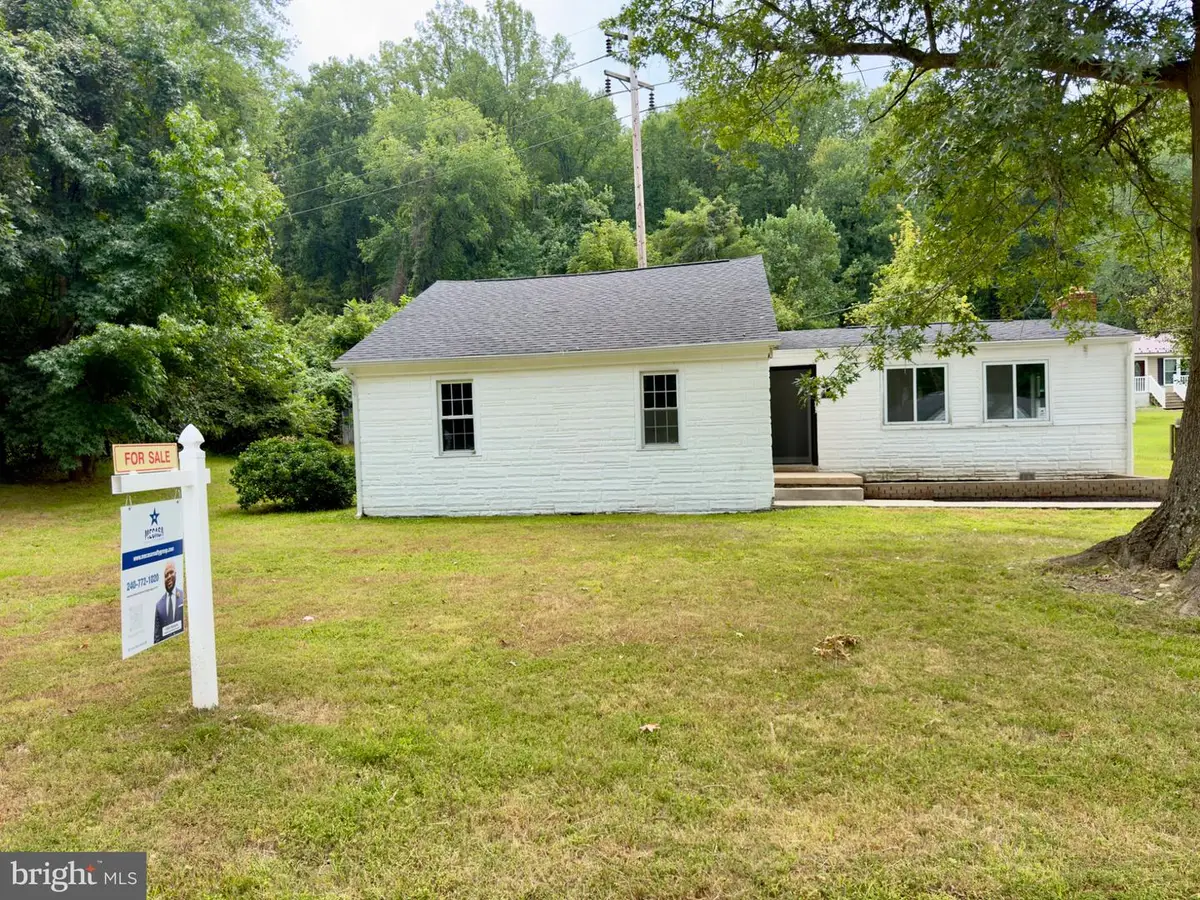 1509 Airport Ln, Accokeek, MD 20607 - #1