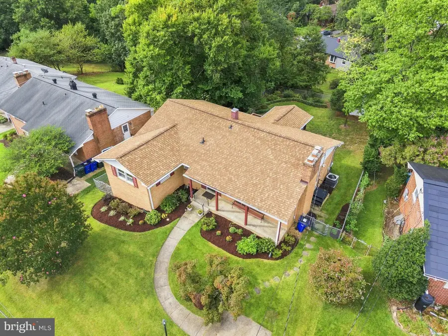9246 Limestone Pl, College Park, MD 20740 - #3