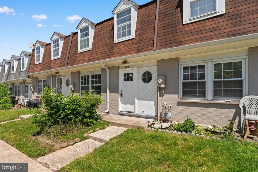 1709 Dutch Village Dr #m-394, Landover, MD 20785 - #3