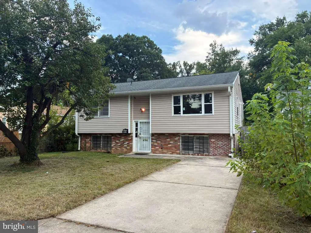 4917 Fox St, College Park, MD 20740 - #1