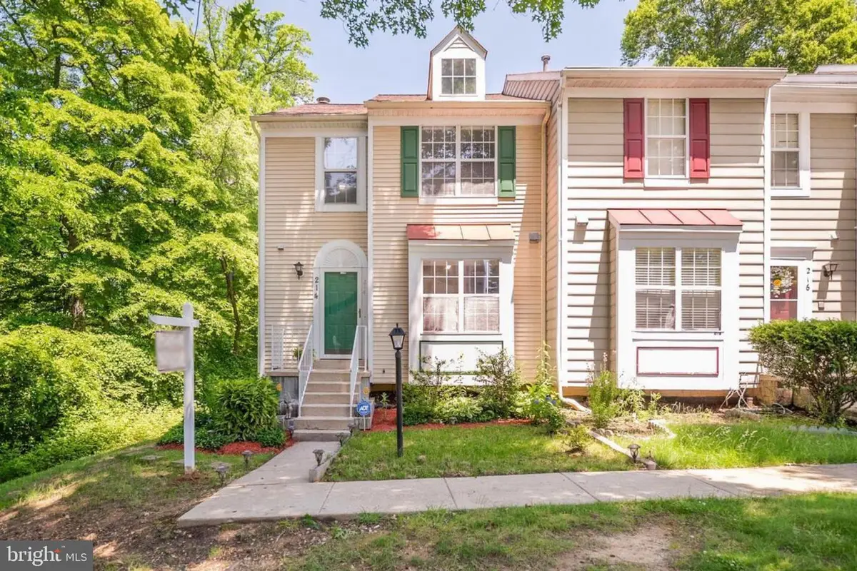 214 College Station Dr, Upper Marlboro, MD 20774 - #1