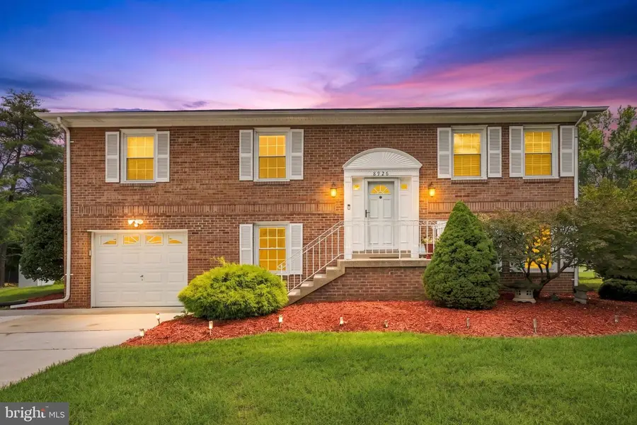 8926 Santeetlah Rd, Clinton, MD 20735 - #2
