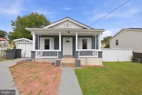805 Eastern Ave, FAIRMOUNT HEIGHTS, MD 20743