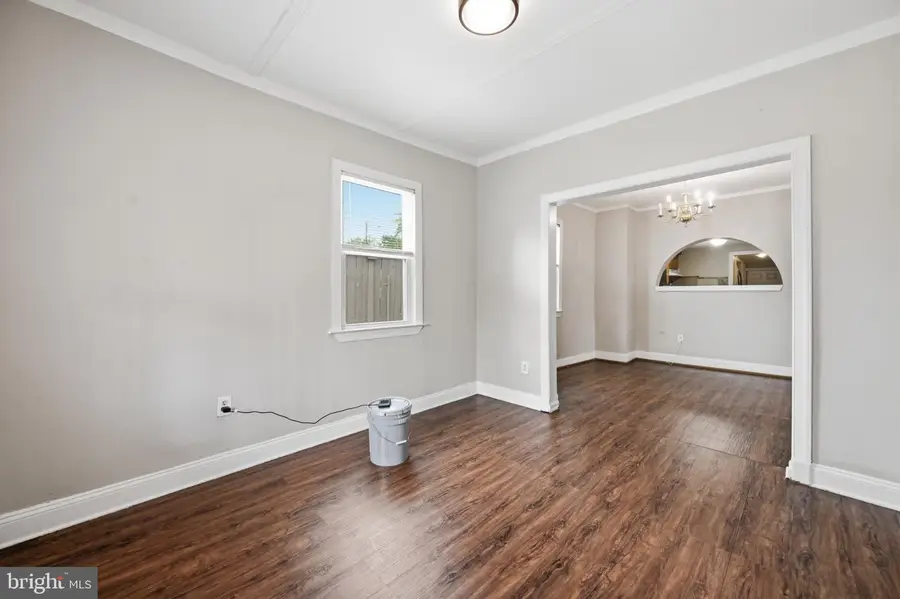 805 Eastern Ave, Fairmount Heights, MD 20743 - #2