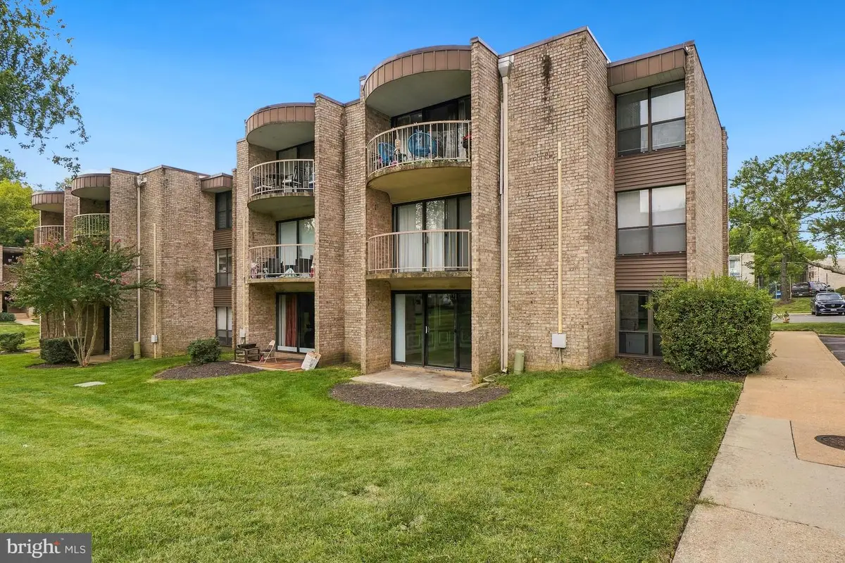 3346 Huntley Square #t, Temple Hills, MD 20748 - #1