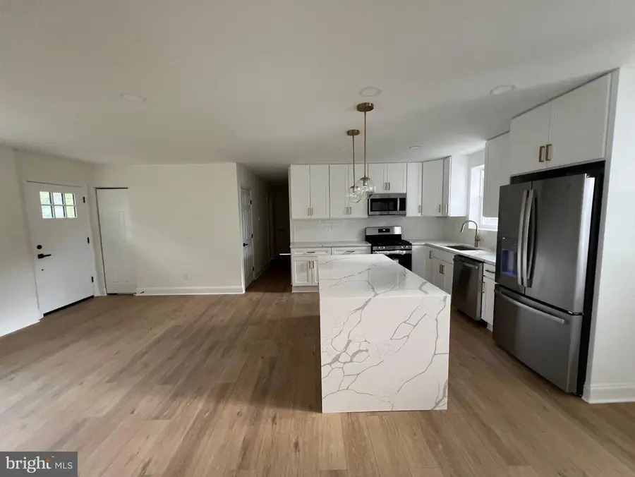 9013 Pinehurst Dr, Fort Washington, MD 20744 - #2