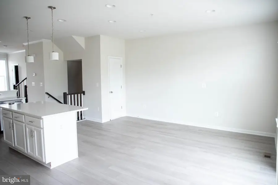 10334 Vista Meadow Way, Lanham, MD 20706 - #3