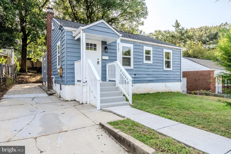 9737 51st Ave, Berwyn Heights, MD 20740 - #3