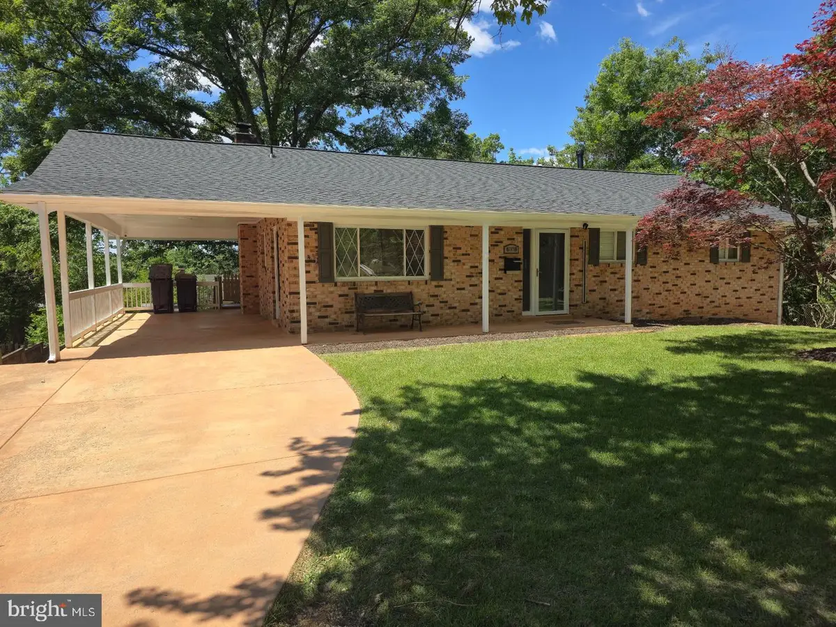 6318 Barrs Ln, Lanham, MD 20706 - #1