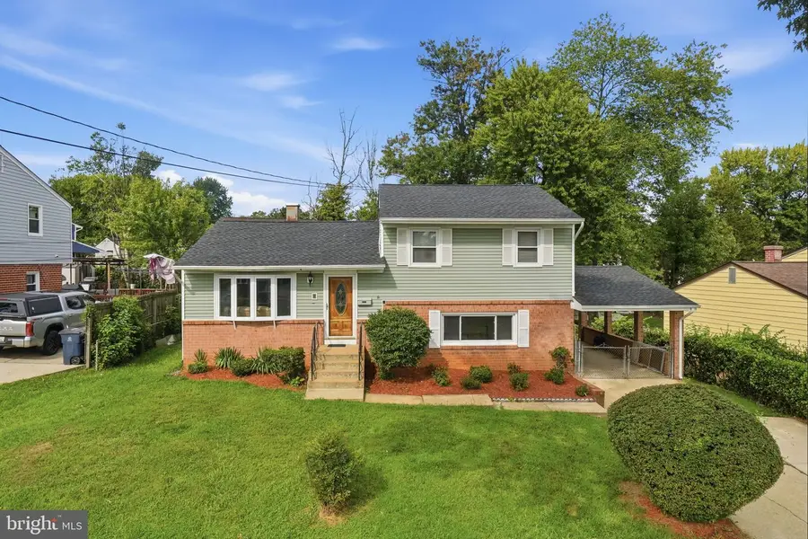 7518 Dover Ln, Lanham, MD 20706 - #2