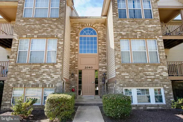 2040 Alice Ave #2040-304, OXON HILL, MD 20745
