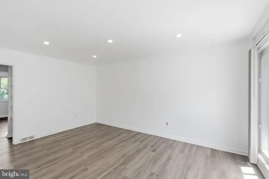 7744 Bender Rd, Landover, MD 20785 - #3