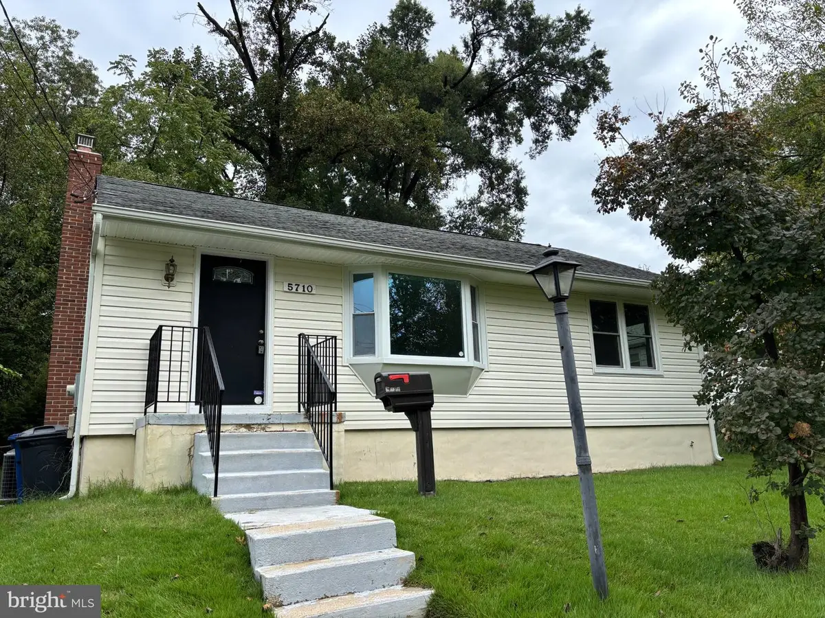 5710 Quebec St, College Park, MD 20740 - #1
