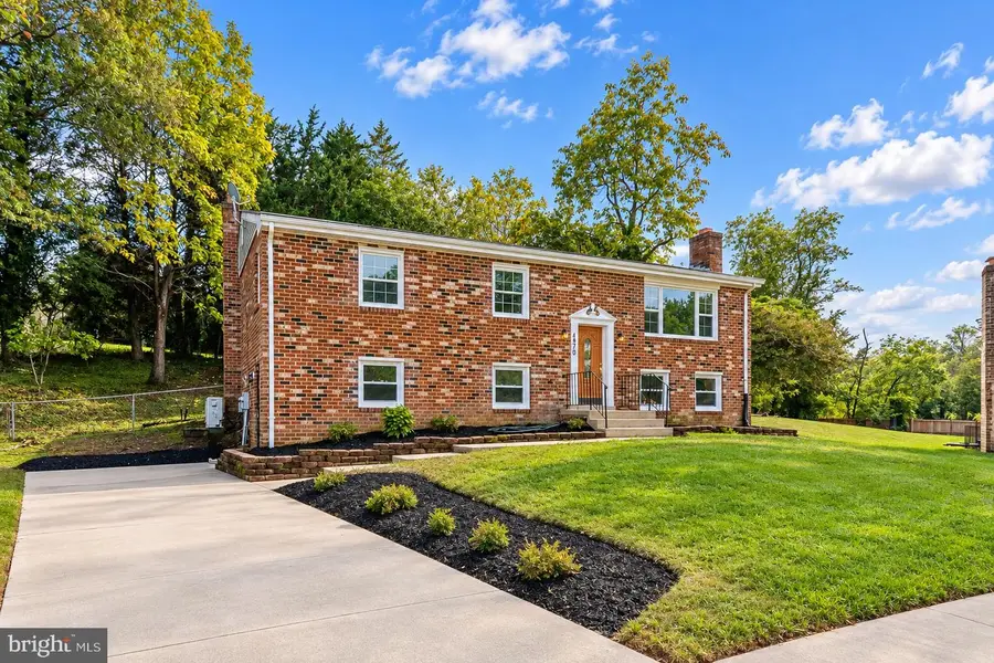 12710 Gable Ct, Fort Washington, MD 20744 - #2