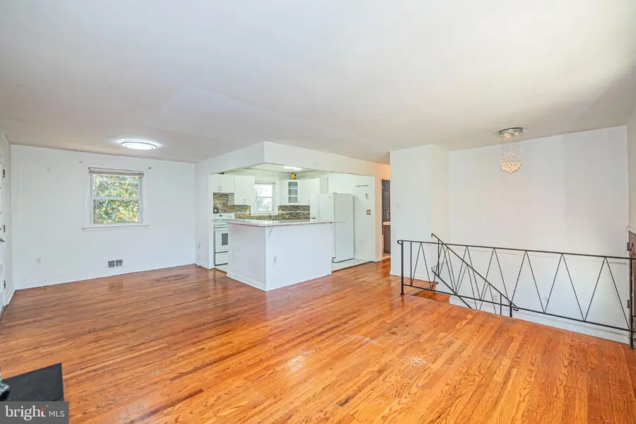 6705 Crafton Ln, Clinton, MD 20735 - #3
