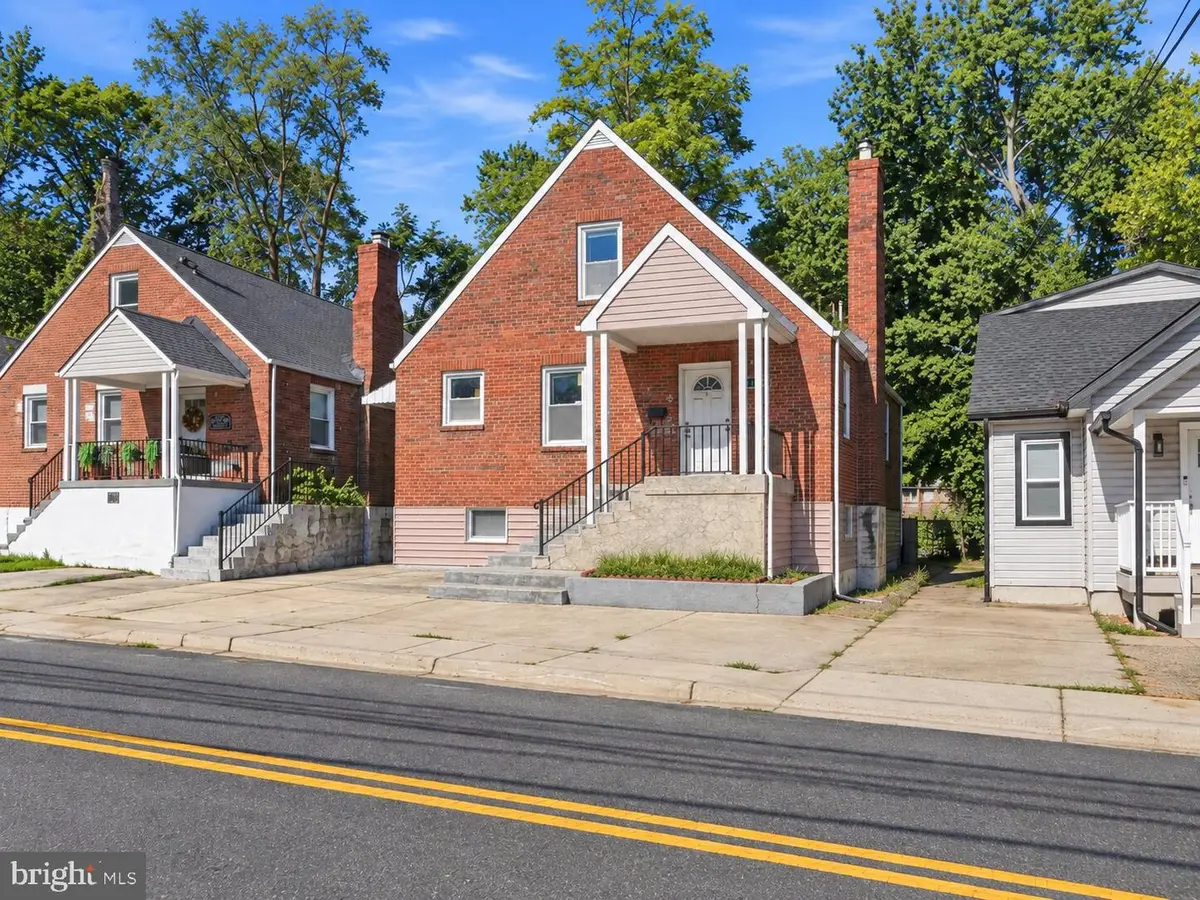 917 Larchmont Ave, Capitol Heights, MD 20743 - #1