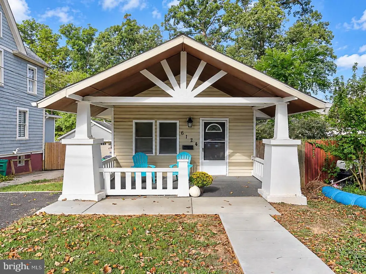6124 42nd Ave, Hyattsville, MD 20781 - #1