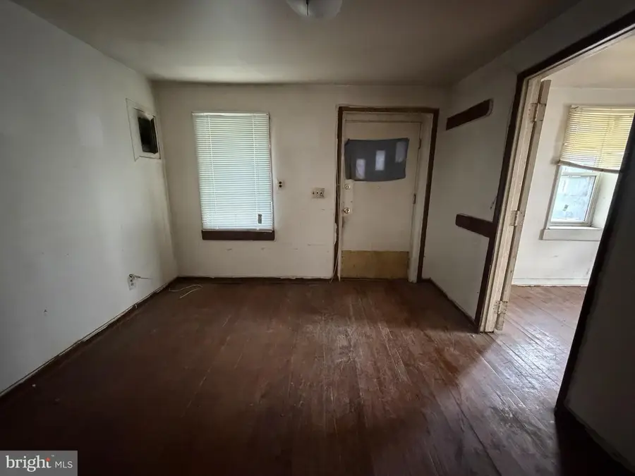 1312 Eli Pl, Landover, MD 20785 - #3