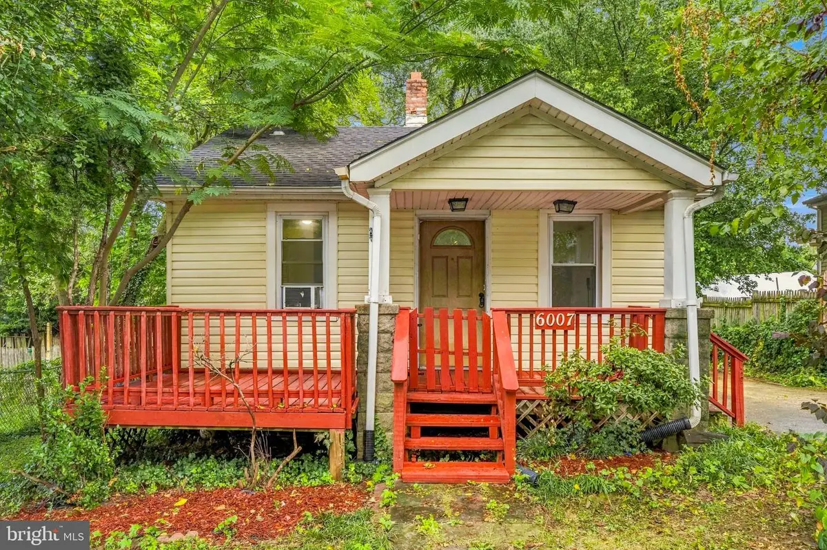 6007 38th Pl, Hyattsville, MD 20782 - #1