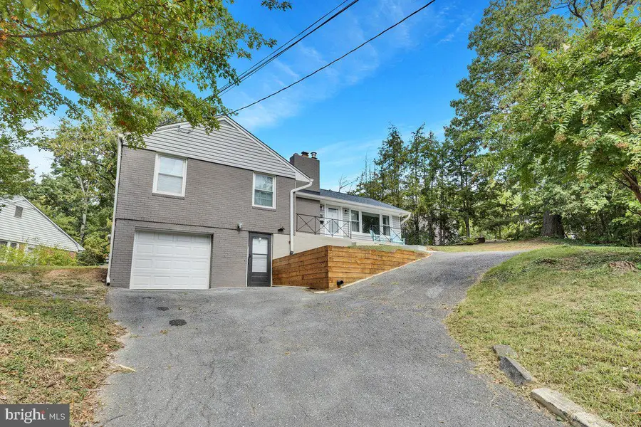 6202 Inwood St S, Cheverly, MD 20785 - #2