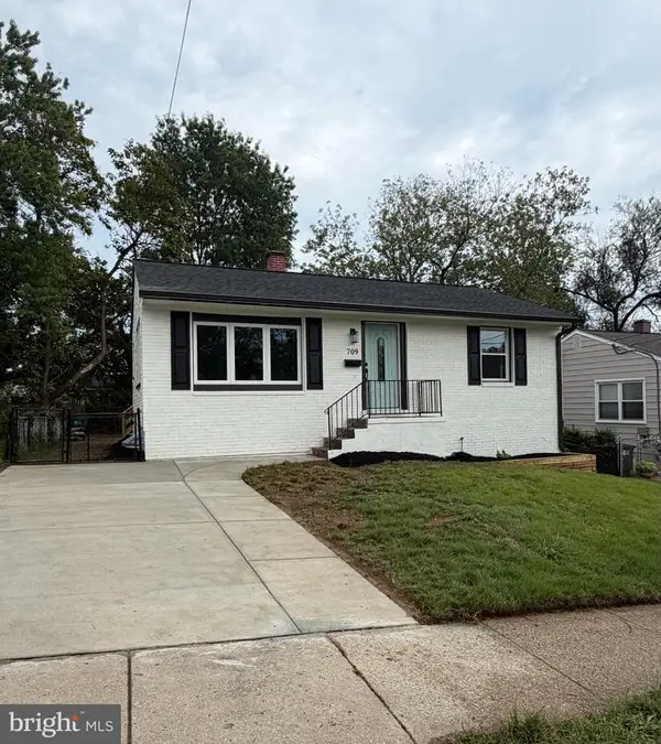 709 65th Ave, CAPITOL HEIGHTS, MD 20743