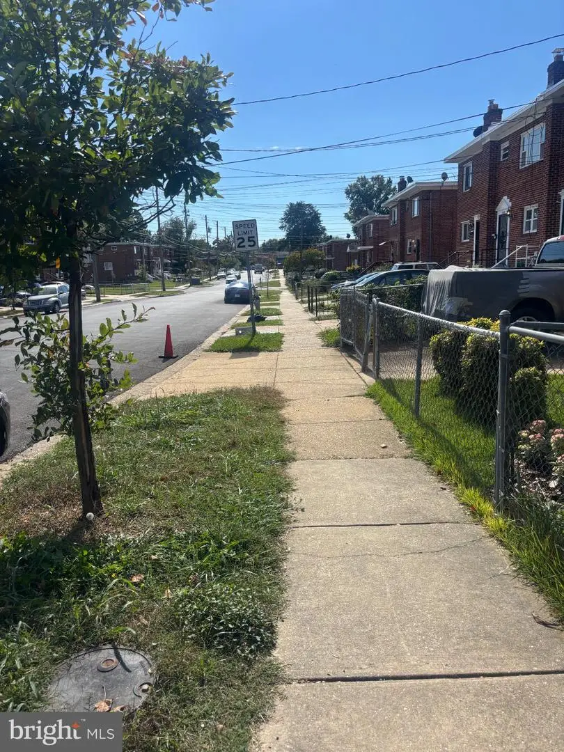 5203 Deal Dr, Oxon Hill, MD 20745 - #3