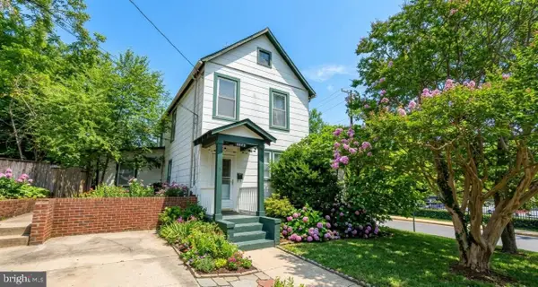 4232 Nicholson St, HYATTSVILLE, MD 20781