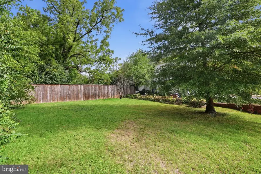 4232 Nicholson St, Hyattsville, MD 20781 - #3