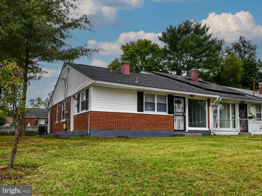 1907 Bender Ct, Landover, MD 20785 - #2