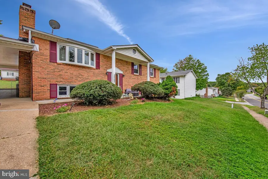 10703 Tyrone Dr, Upper Marlboro, MD 20772 - #2
