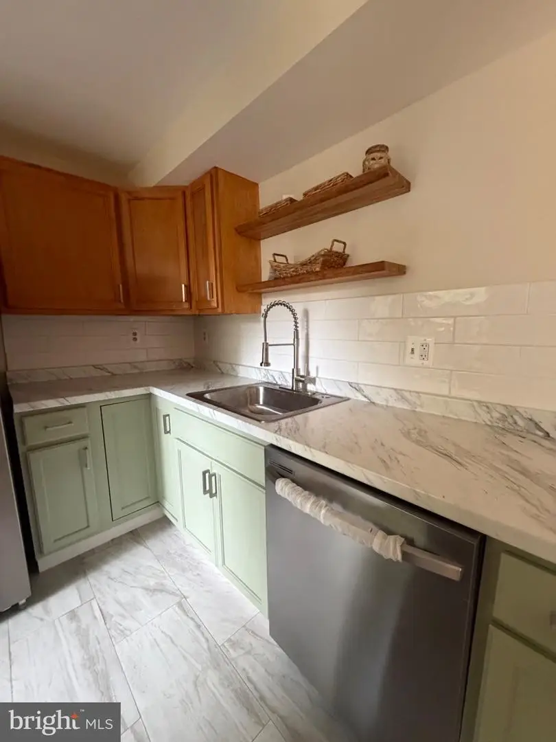 456 Shady Glen Dr, Capitol Heights, MD 20743 - #3