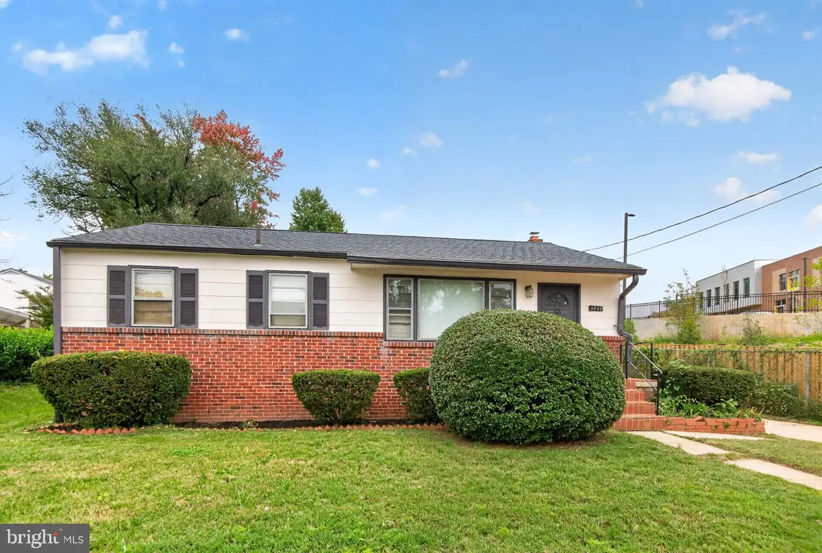 5207 59th Ave, Riverdale, MD 20737 - #1