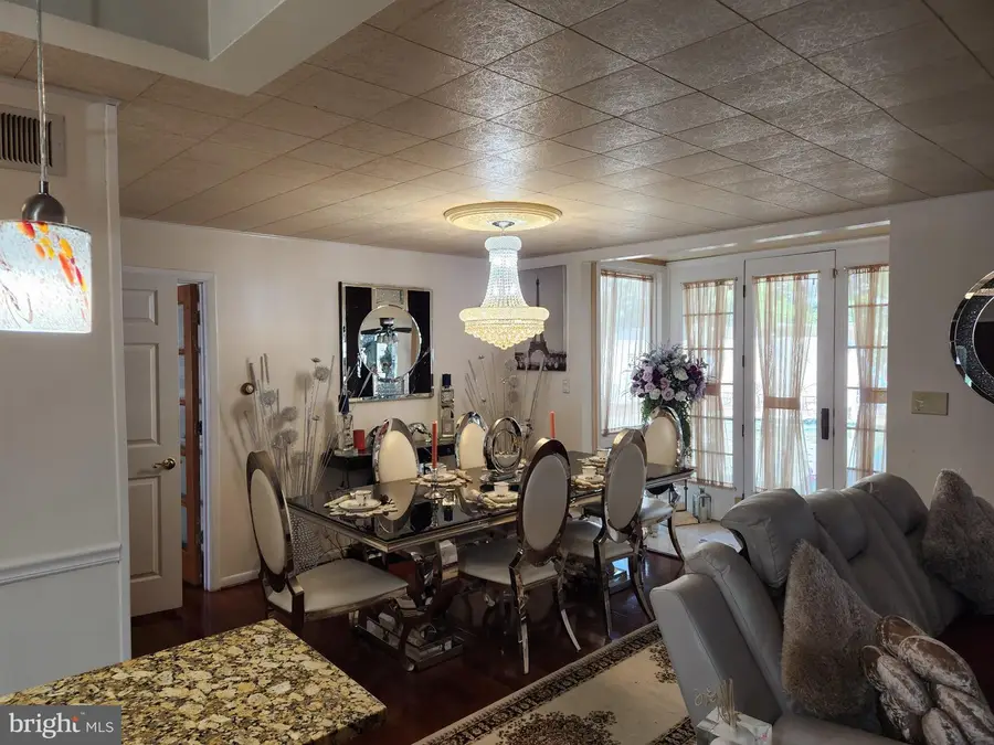12024 Augusta Dr, Glenn Dale, MD 20769 - #3