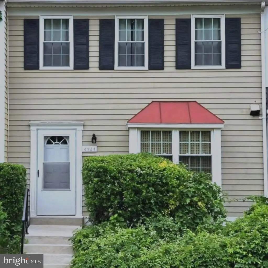 6924 Woodstream Ln, Lanham, MD 20706 - #1