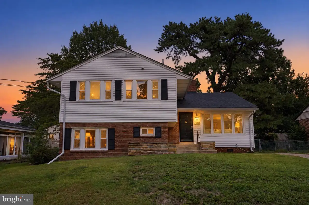 6009 85th Ave, New Carrollton, MD 20784 - #1