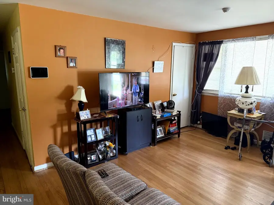 9501 Sherwood Dr, Upper Marlboro, MD 20772 - #3