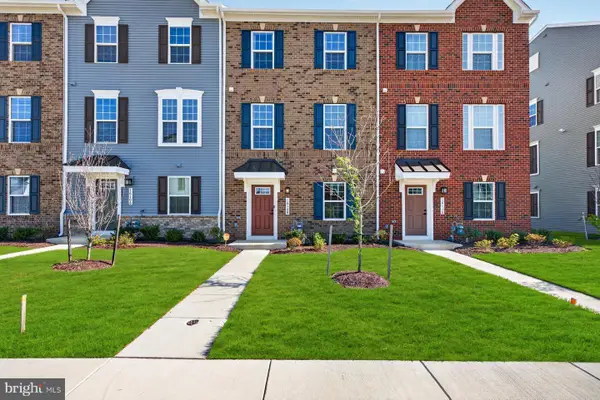 16108 Meadow Glenn Dr, BOWIE, MD 20716