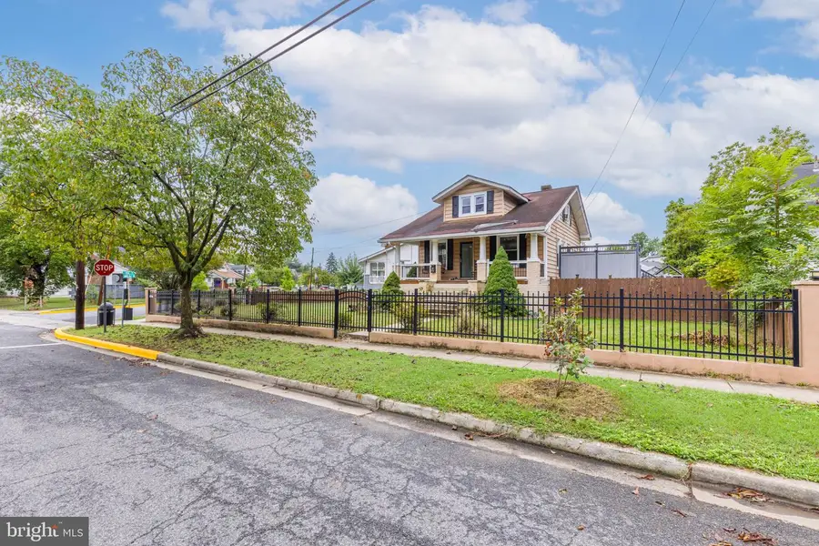 4007 Bunker Hill Rd, Brentwood, MD 20722 - #3