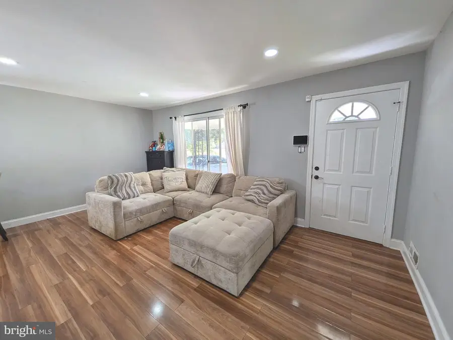 4817 Trenton Rd, Hyattsville, MD 20784 - #3