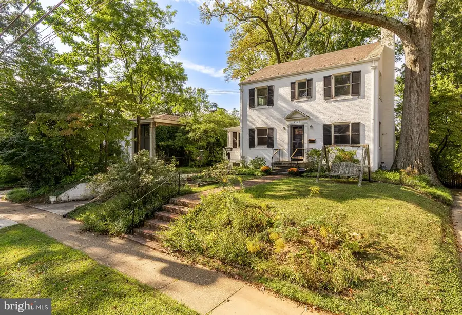 4323 Woodberry St, University Park, MD 20782 - #3